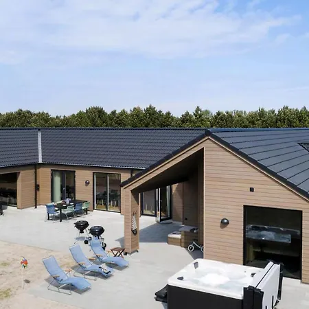 Villavilla 934 - Marielyst, Lollandfalstermon